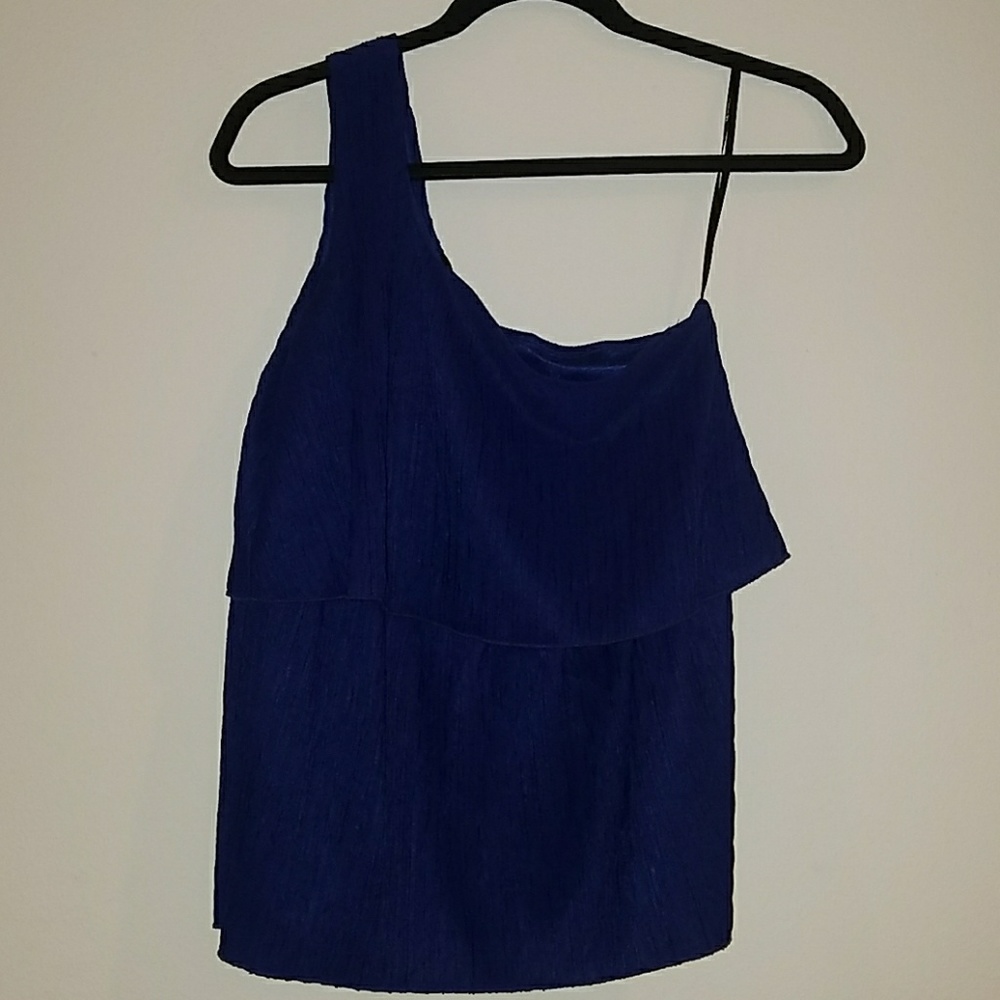 EUC One Shoulder Forever 21 Top